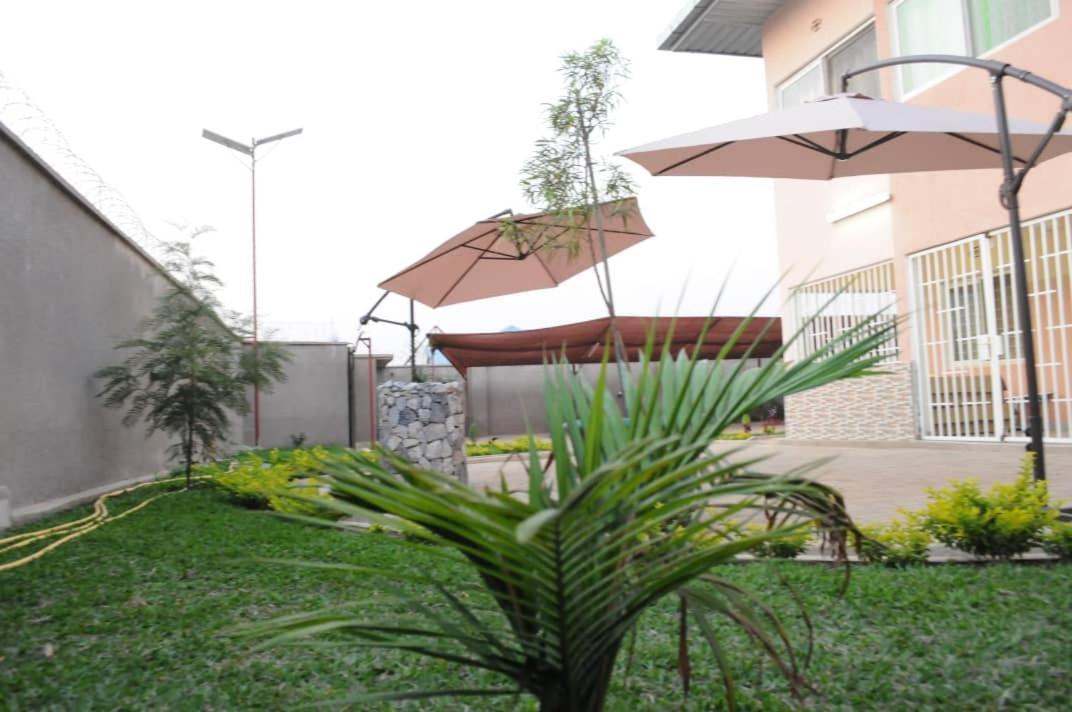 Colibri Inn Hotel Kolwezi Exteriér fotografie